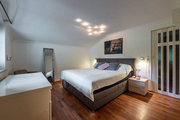 G_G_6113-HDR (1).jpg