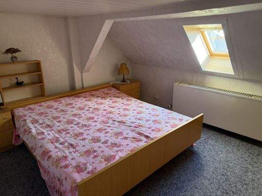 Schlafzimmer OG