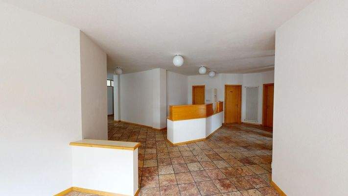 Mietobjekt-in-Völs-am-Schlern-Büro-zur-Miete-Geschäft-zur-Miete-in-Südtirol