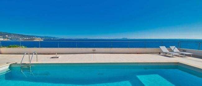 Pool-Area-Apartment-Cala-Vinyas