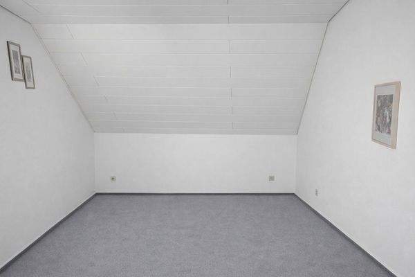 Kind 1 - ohne Möbel