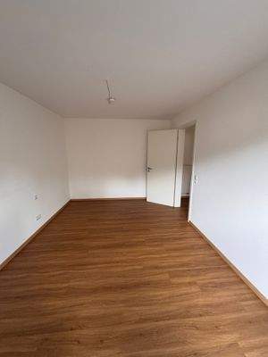 Schlafzimmer (2).jpg