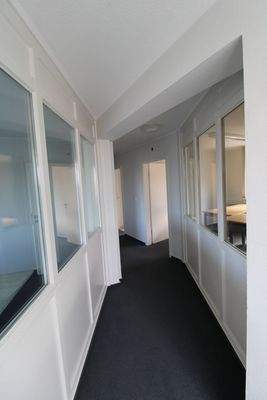 Eingangsbereich der oberen Gewerbeeinheit