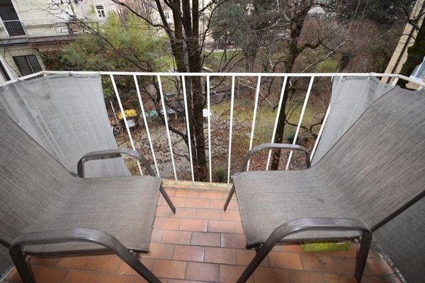 Balkon - Geräumige 3 Zimmer WG-Wohnung mit kleinem Balkon im Innenhof Miete Andräviertel Salzburg