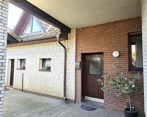 Mehrere Hauseingänge