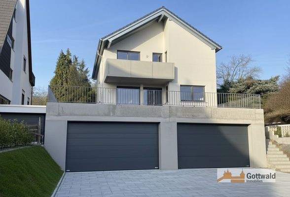 Ansicht vorn - KI generiert