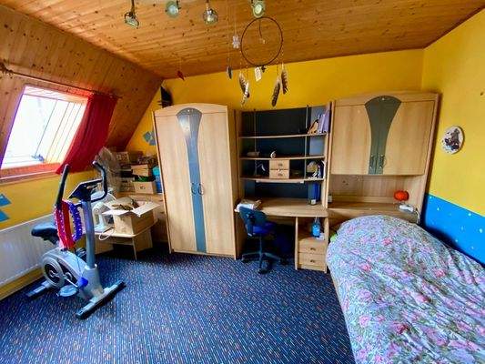 Schlafzimmer OG Wohnhaus