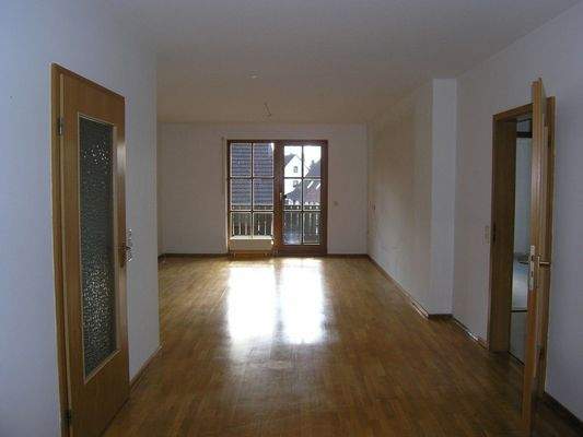 Großzügiges Wohn-Esszimmer