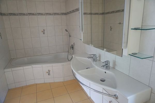 Badezimmer DG
