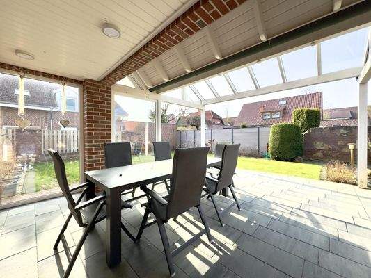 Überdachte Terrasse