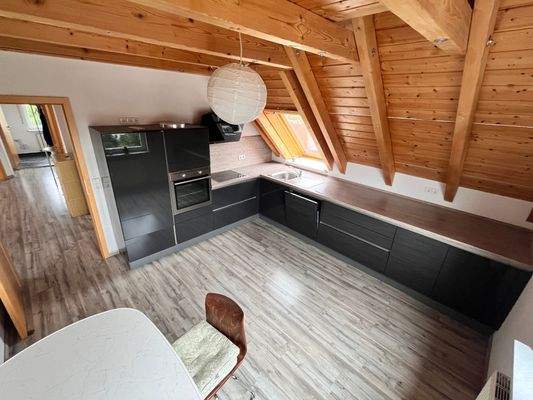 DG - Moderne Küche mit viel Platz