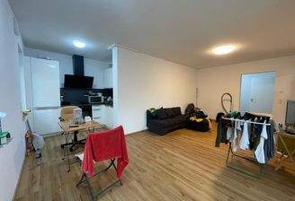 Wohn-Küche-Essbereich