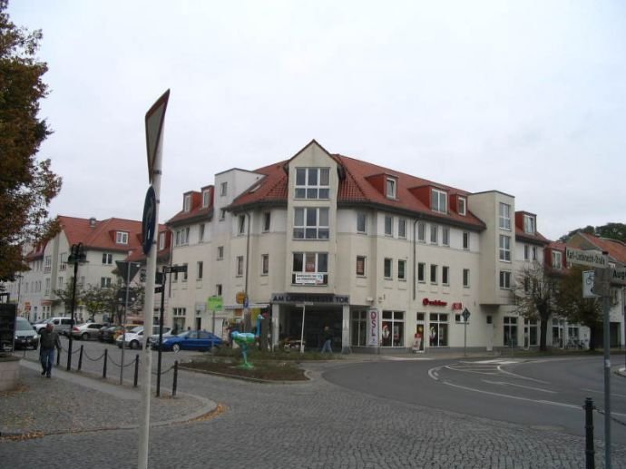 Strausberg Zentrum Landsberger Tor geräumige 3 - Raum Wohnung