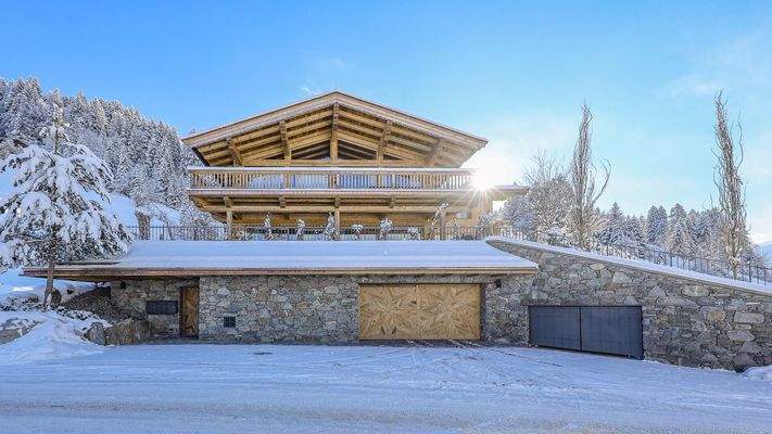 KITZIMMO-Luxuswohnung mit Pool in Toplage kaufen - Immobilie Jochberg.
