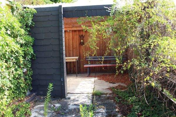 überdachte Dachterrasse