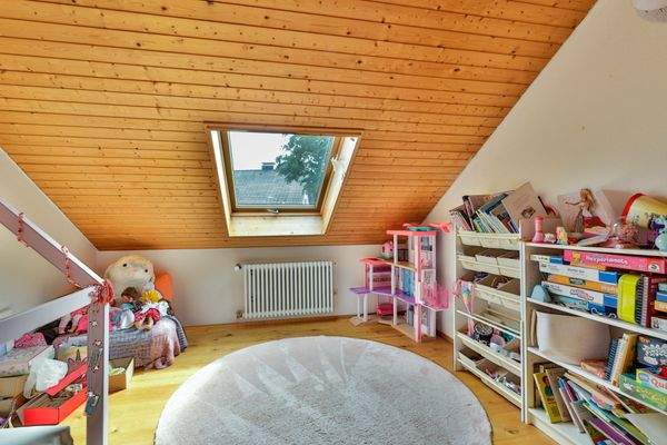 Kinderzimmer OG.