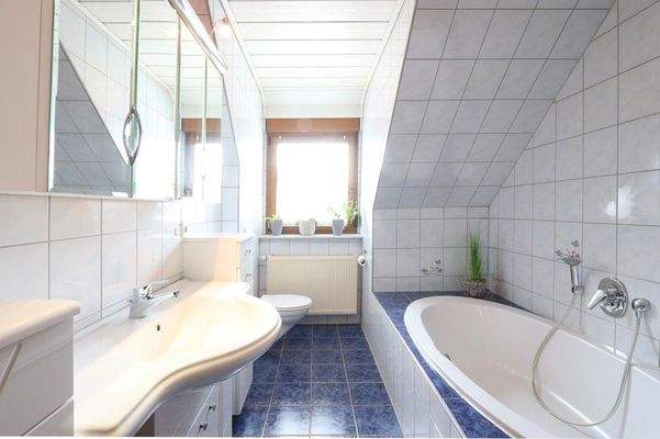 Badezimmer Dachgeschoss