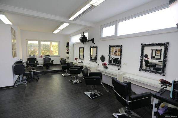 Gewerbefläche im EG