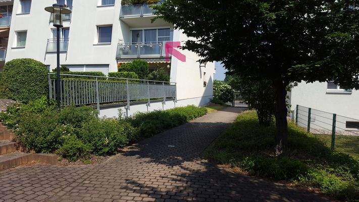 Südbalkon der Wohnung