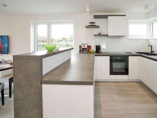 Moderne offene Küche