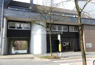 Wohn- und Geschäftshaus