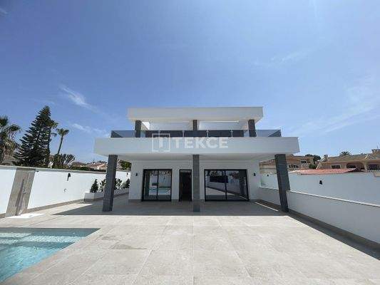 New Build Villas with Private Pool in Ciudad Quesada