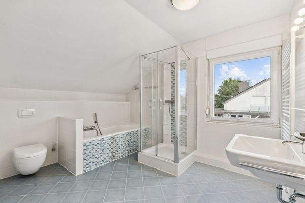 Tageslicht-Vollbad Obergeschoss