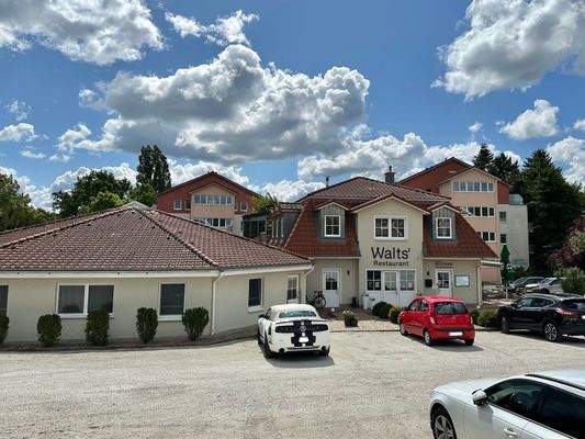 Hotel und Wellnessanlage Bild1.jpg