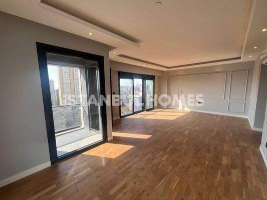 Apartment Close to the Marmaray Train Station in Kadikoy Istanbul