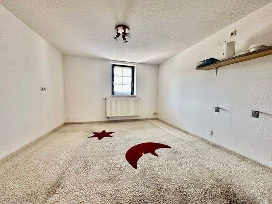 4- 6 Wohnungen im Haus möglich