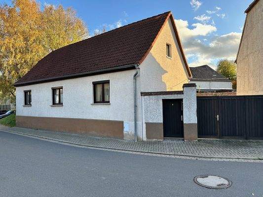 Straßenansicht 1 Wohnhaus