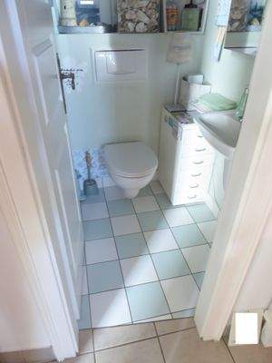 Gäste-WC im EG der Wohnung 1