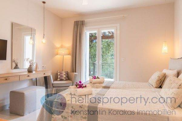 C2445 Agni Nissaki (1)