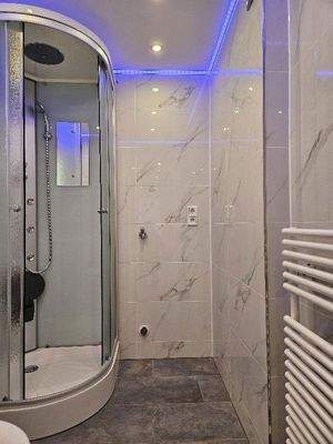 Bad mit WM-Anschluss