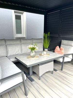 Blick in den Pavillon