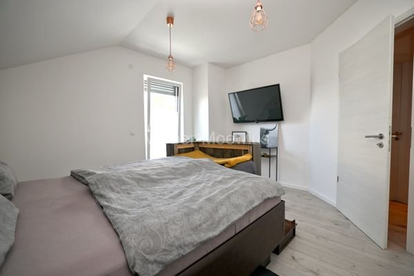 3392 Schlafzimmer 1