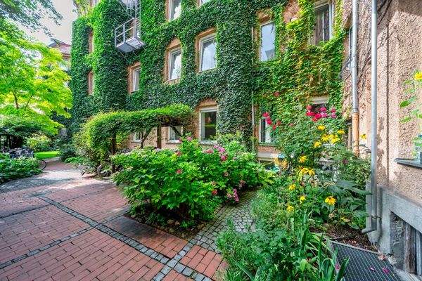 Begrünter Innehof