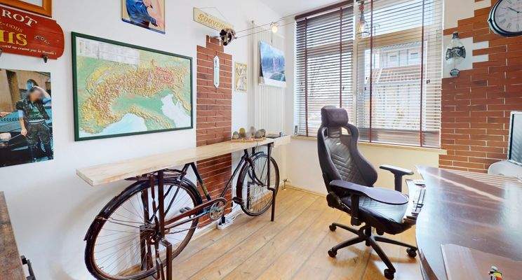 Arbeitszimmer