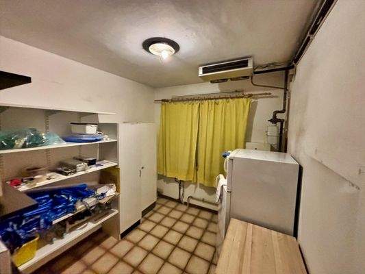 Abstellraum mit Kühlfunktion