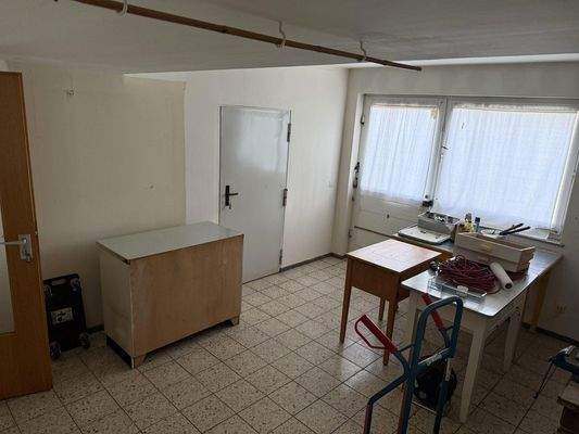 Vorraum zum Garten UG