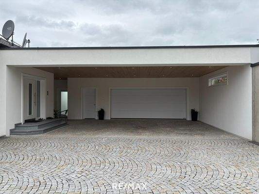 21_Carport