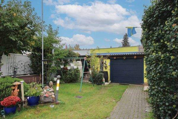 Garten und Garage