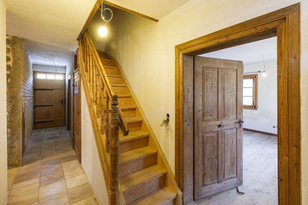 Haupthaus Treppenaufgang ins Dachgeschoss