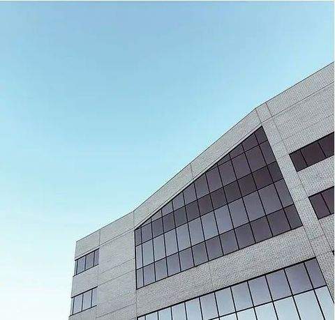 Darmstadt Halle, Darmstadt Hallenfläche