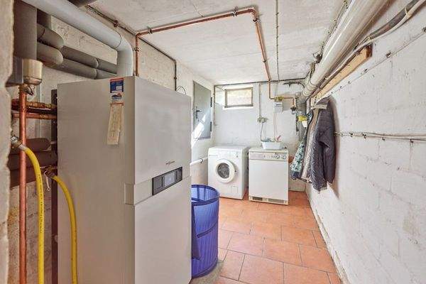 Keller - Heizung / HWR