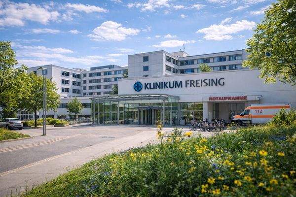 Klinikum Freising KI Bild