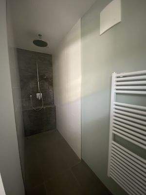 Dusche.jpg
