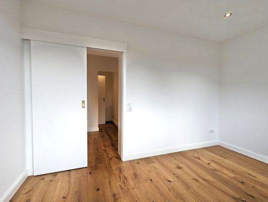 ...mit praktischer Schiebetür