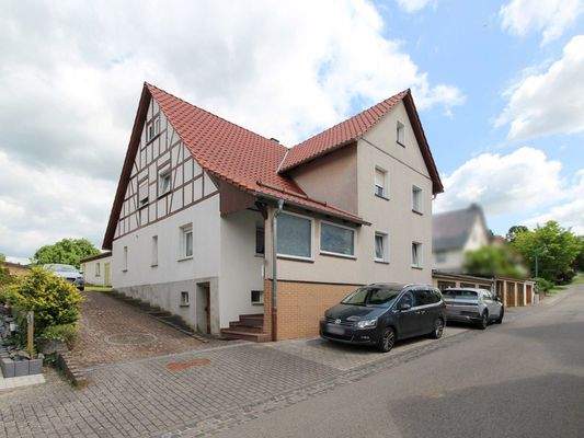 Seitliche Vorderansicht