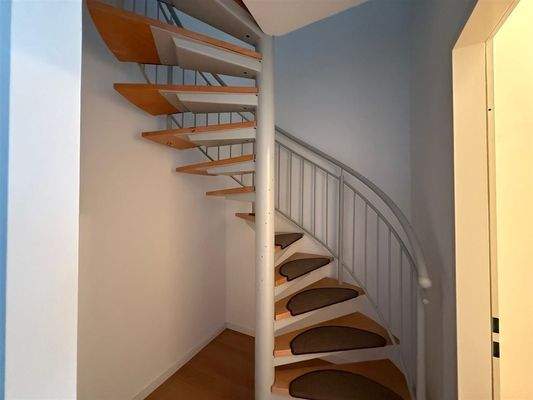 Treppe in 2. Etage